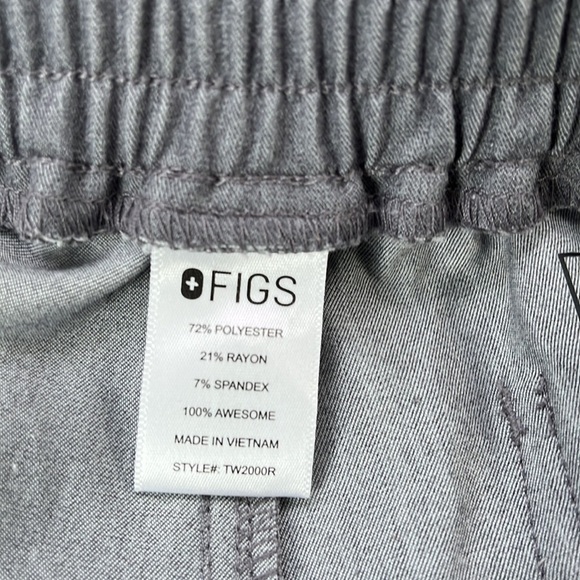 FIGS Yola Skinny Technical Collection Scrub Pants in Graphite Gray Size Medium - Picture 7 of 15